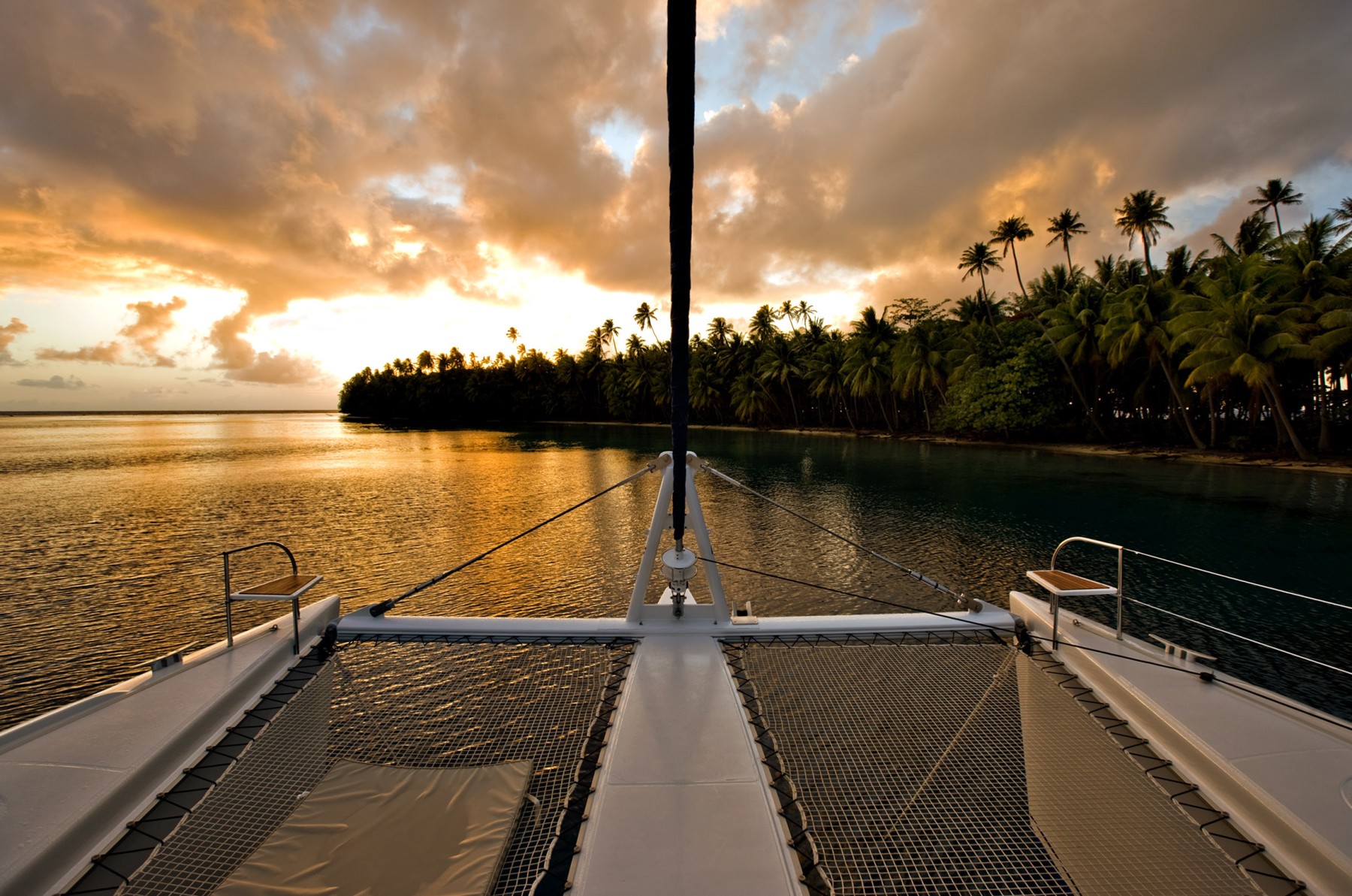 Dream Yacht Tahiti - croisières à la cabine